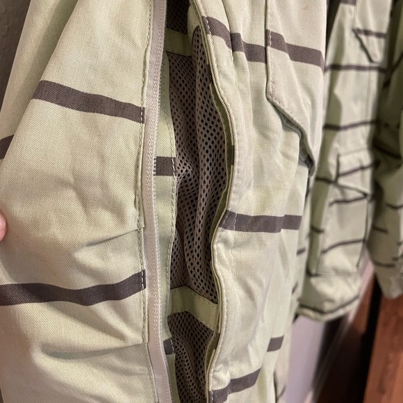 Foursquare striped mens snowboard jacket- Large - Picture 3 of 5